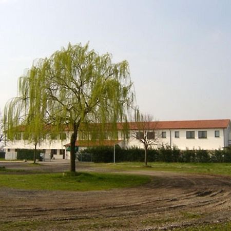 Hotel Lory Ficarolo 외부 사진